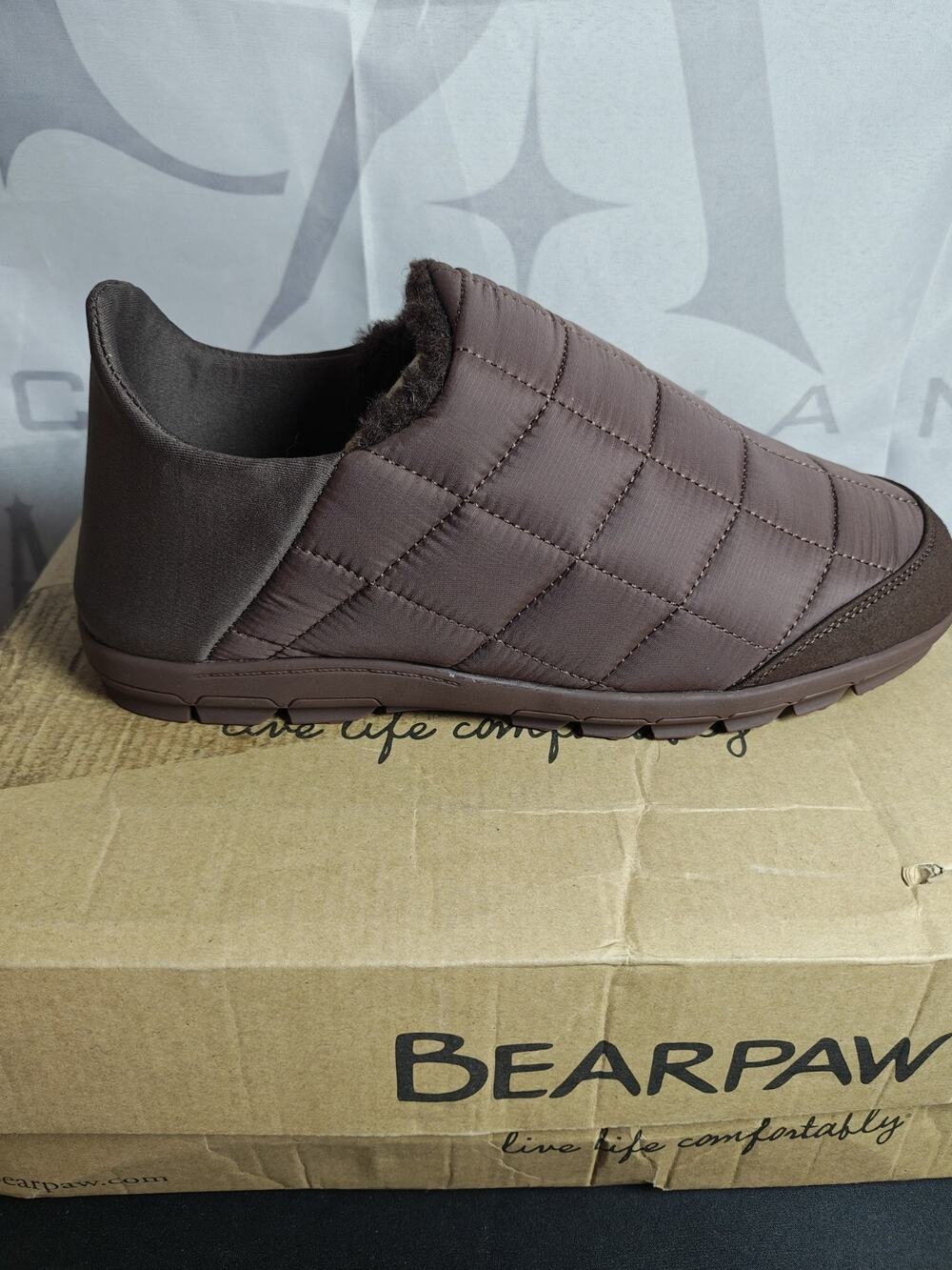 Bearpaw $74.95 Men's Size 9 Harry Chocolate Nylon Slipper NWB (Box Damaged)